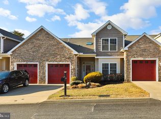 550 Easy St #C122, Philadelphia, PA 19111