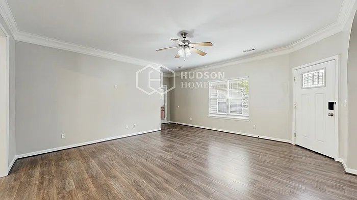 148 Highview Cv — Photo 5