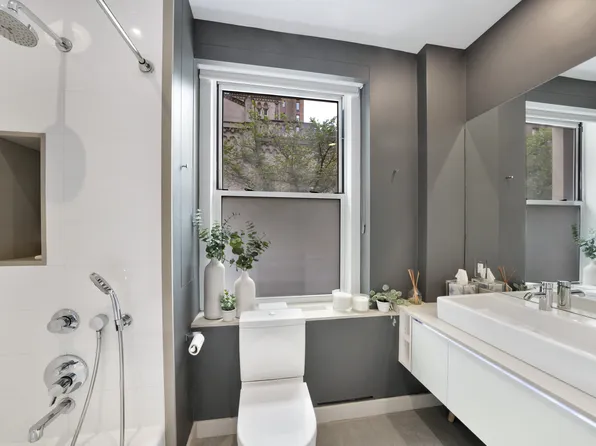 67 Park Avenue image 13 of 15