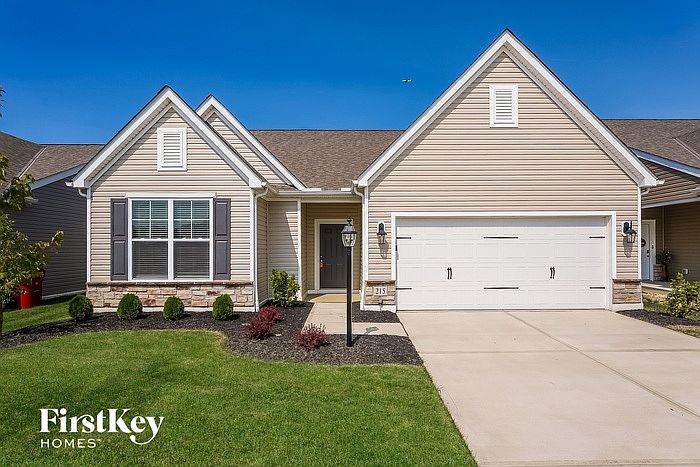 1st image of 215 Woodland Sky Dr