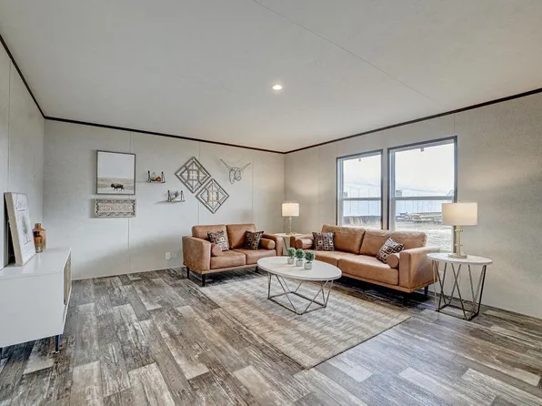 235 W Houston St, Lovelady, TX 75851