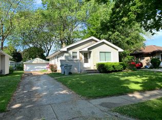 6917 N Darien St, Milwaukee, WI