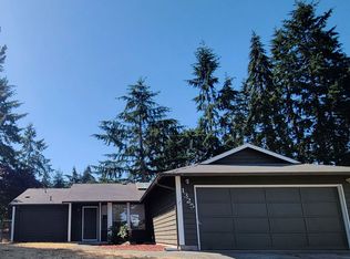1325 Clover Loop SE, Olympia, WA 98513