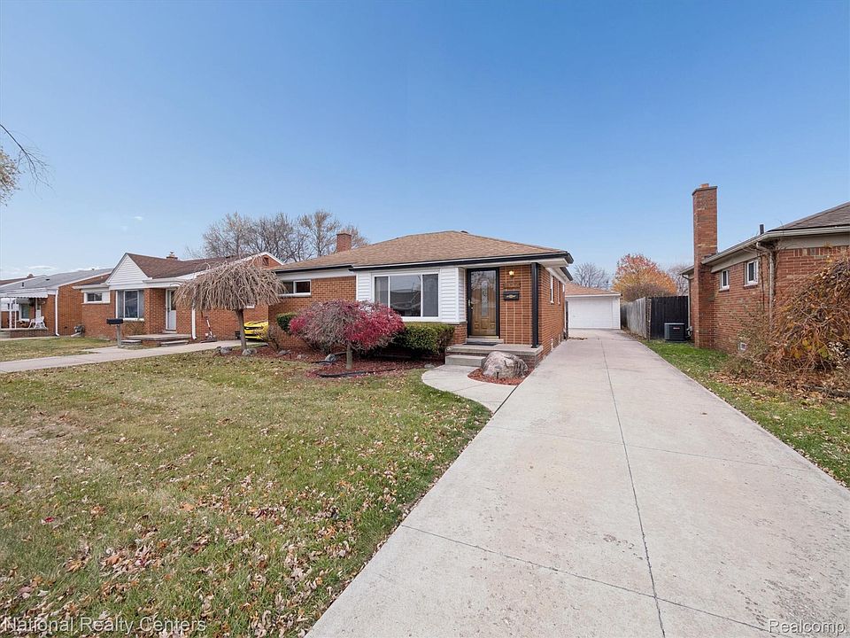 1st image of 6554 Cardwell St