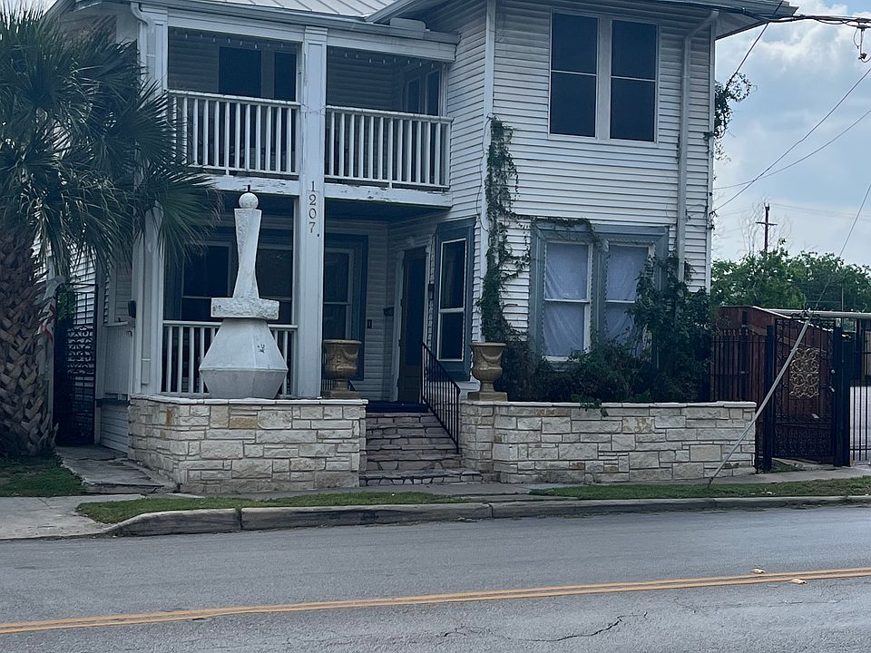 1st image of 1207 McCullough Ave