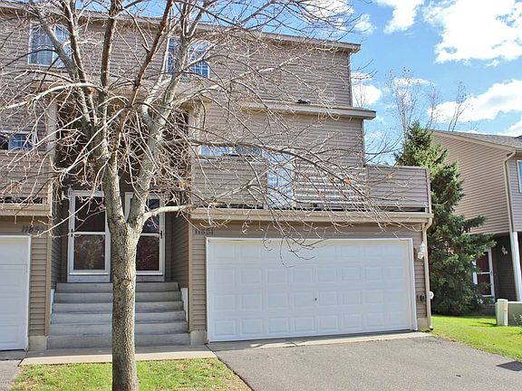 3rd image of 11851 River Hills Dr
