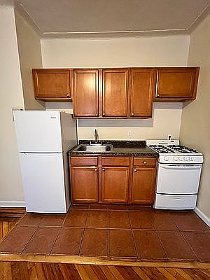 3rd image of 151-09 34th Ave #3E