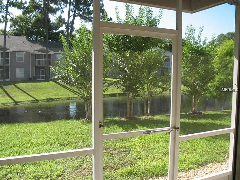 116 Reserve Cir #108 — Photo 8
