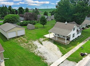 602 W Clay St, Calmar, IA 52132