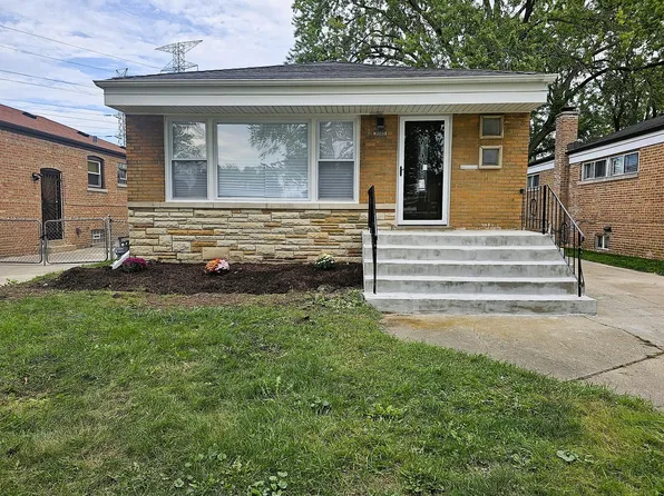 14323 S Calhoun Ave, Burnham, IL 60633