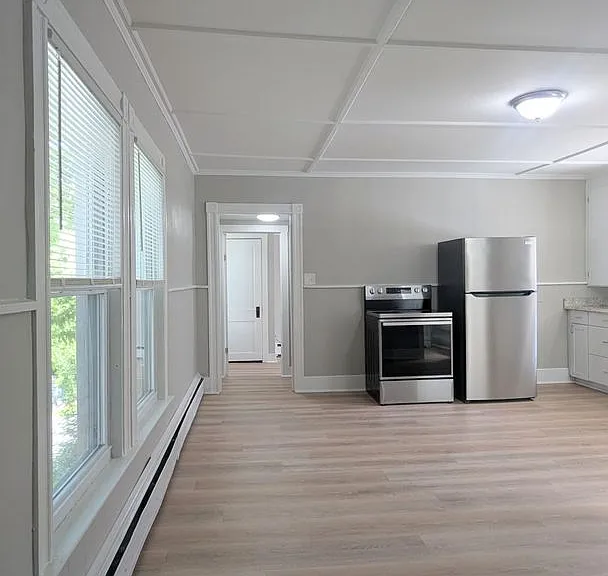 56 Silver — Photo 1