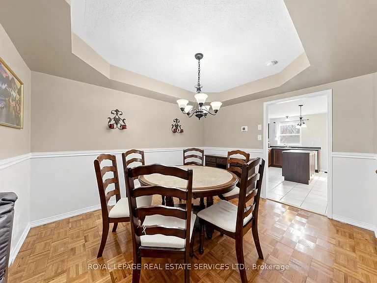 100 Georgian Dr — Photo 9