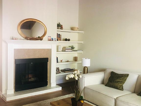 2nd image of 10183 Parkwood Dr