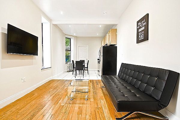 1st image of 236 E 118th St APT 1