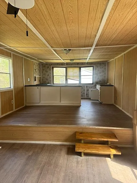 Building Photo - 419 Old Highway 31 #C