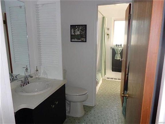 4th image of 223 Tapestry Dr