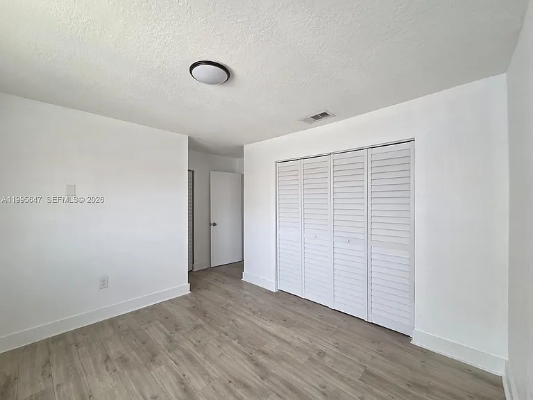 550 SW 115th Ave #405H — Photo 25