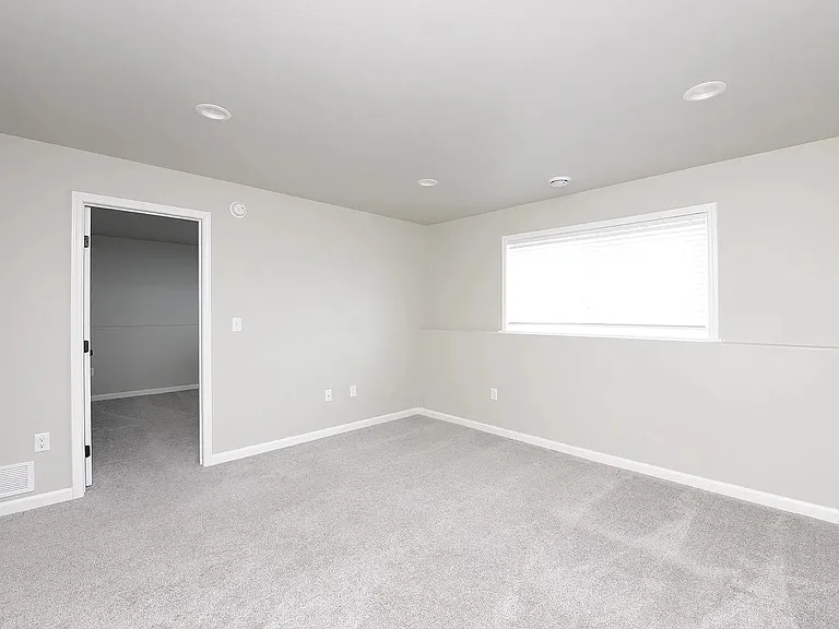 2383 Eagle Valley Dr S — Photo 15