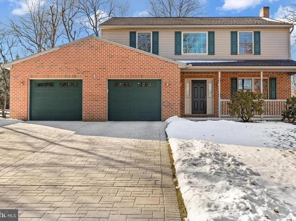 24 Byers Rd, Shippensburg, PA 17257