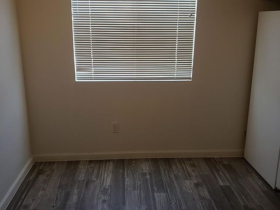 Upstairs Dining_Wildflower_05132020