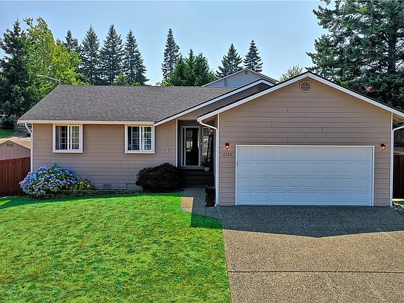 2nd image of 6720 49th St NE