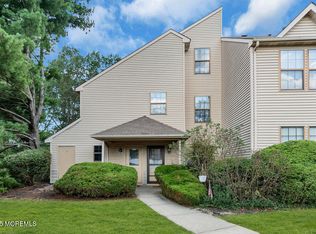 101 Violet Ln, Jackson, NJ 08527
