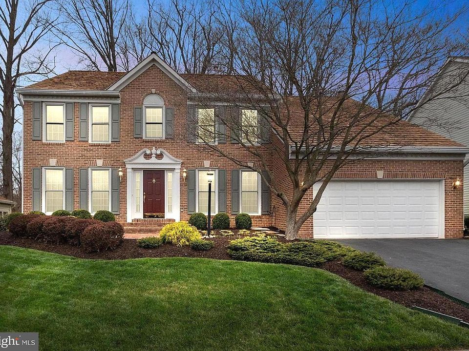 1st image of 17705 Globe Theatre Dr