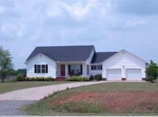 1205 Levis Smith Rd, Pendleton, SC 29670