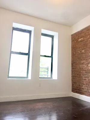 Rented by Crosstown Apartments NYC | media 35