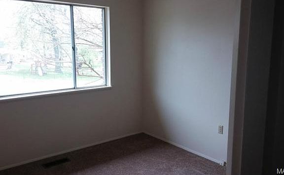5th image of 1675 Fairmount Dr