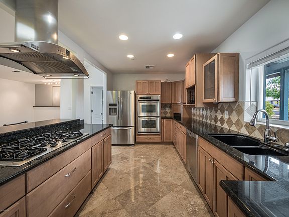 3rd image of 5402 E Avalon Dr