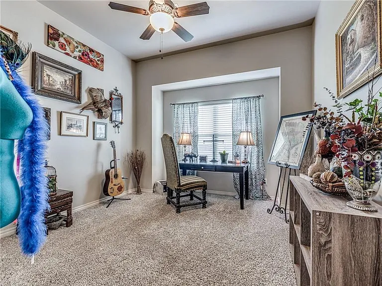 5009 Crater Lake Dr — Photo 13