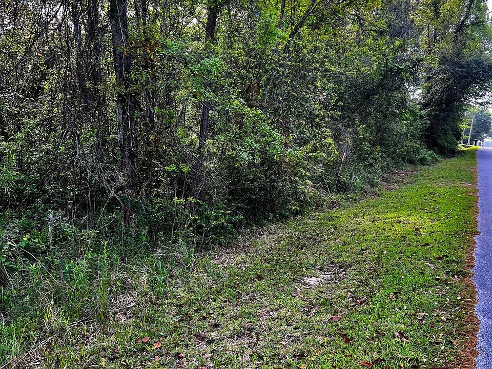 2nd image of Pine Ridge Dr