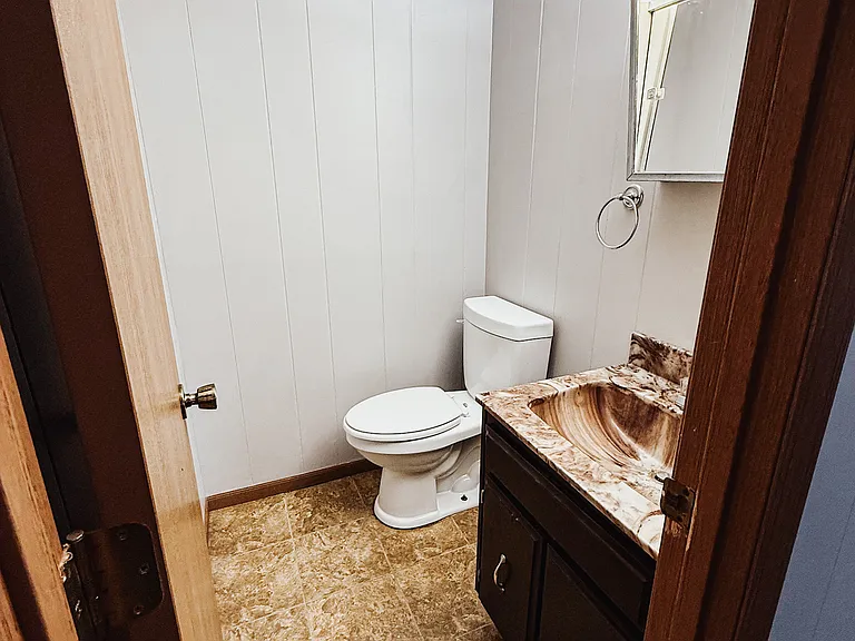 3211 Squire Ln — Photo 6