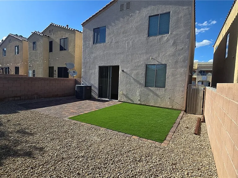 8229 Laredo St — Photo 19