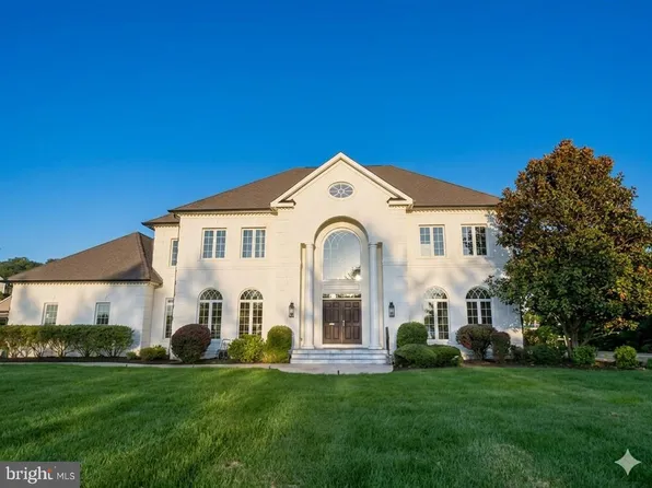 40163 Beacon Hill Dr, Leesburg, VA 20176
