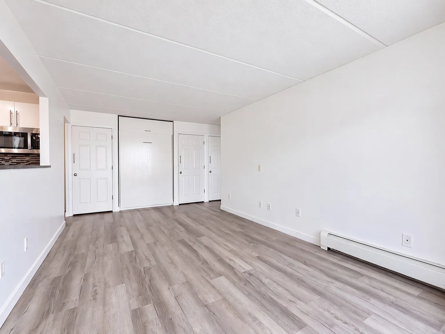 1 bed, 791 sqft, $2,700 — Photo 4