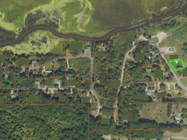 Riverview Dr, Ludington, MI 49431