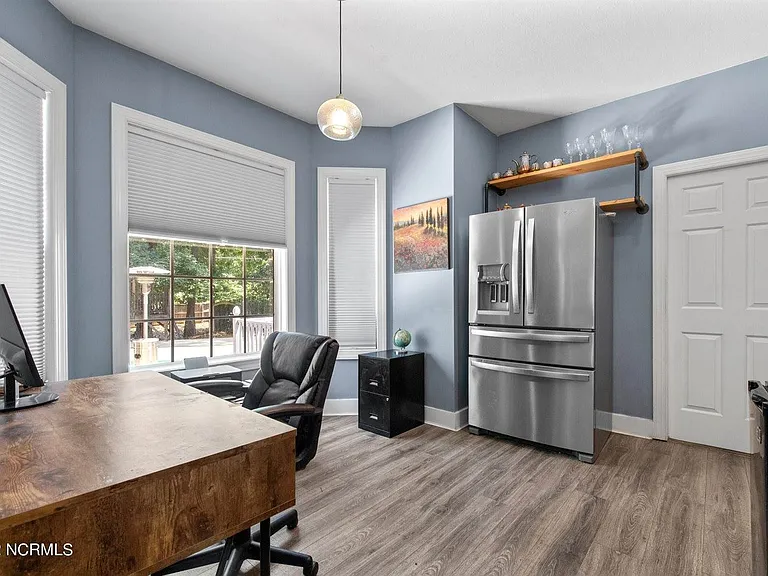 255 W Hedgelawn Way — Photo 8