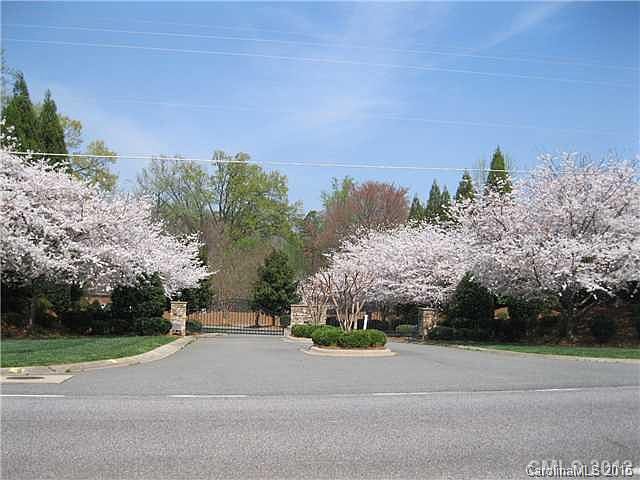 1st image of 105 Barrister Bay Ln