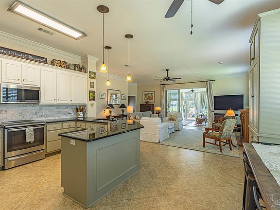 3rd image of 1153 Willowood Cir