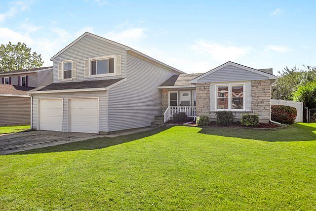 1st image of 131 Hesterman Dr