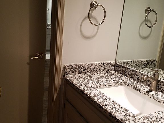 3rd image of 1444 Palmnold Cir W