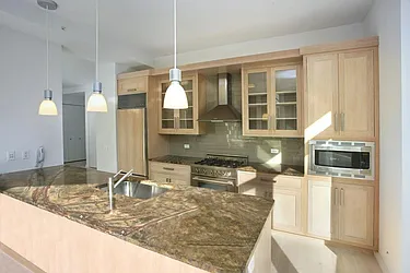 Rented by Manhattan Skyline