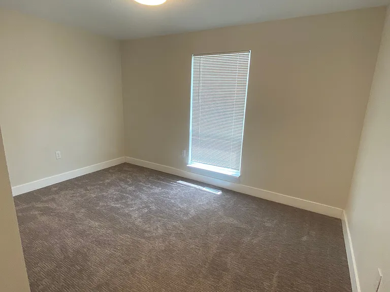 792 Shepard Ln #1 — Photo 11