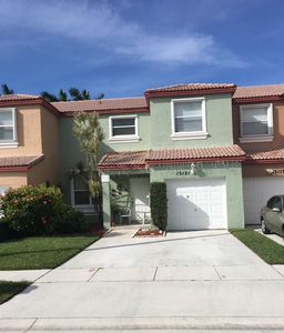 15121 NW 8th St, Pembroke Pines, FL, 33028