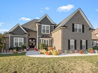2614 Holly Springs Dr, Murfreesboro, TN 37128