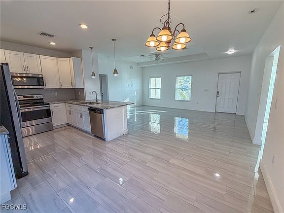 4th image of 1034 Andalusia Blvd