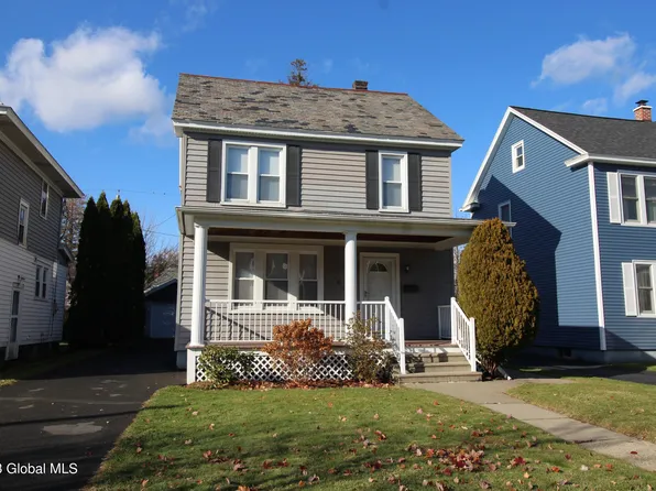 41 Oakwood Street, Albany, NY 12208