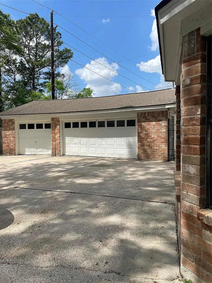 Building Photo - 21122 Harvest Hill Ln